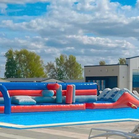 Swan View Retreats # Hottub # Egg Chair # Bbq & Bikes Included 8 Berth タターズホール エクステリア 写真