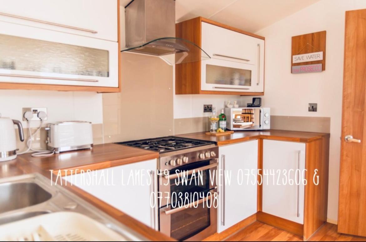 Swan View Retreats # Hottub # Egg Chair # Bbq & Bikes Included 8 Berth タターズホール エクステリア 写真
